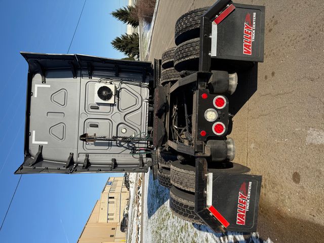 2021 Freightliner Cascadia Cascadia 126 - 22982777 - 7