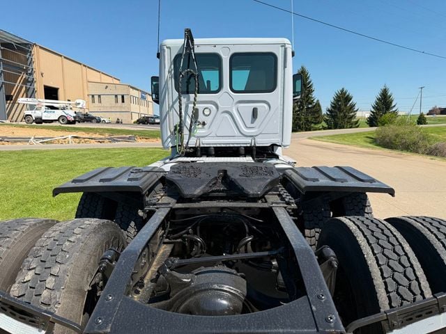 2021 Freightliner Cascadia PT12064ST - 23019156 - 2