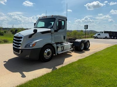 2021 Freightliner Cascadia