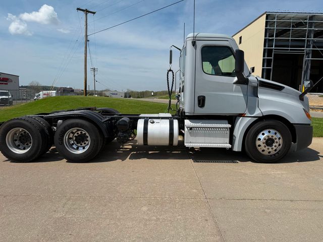 2021 Freightliner Cascadia PT12064ST - 23019157 - 1