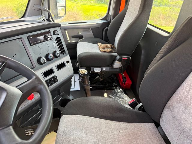 2021 Freightliner Cascadia PT12064ST - 23019157 - 3