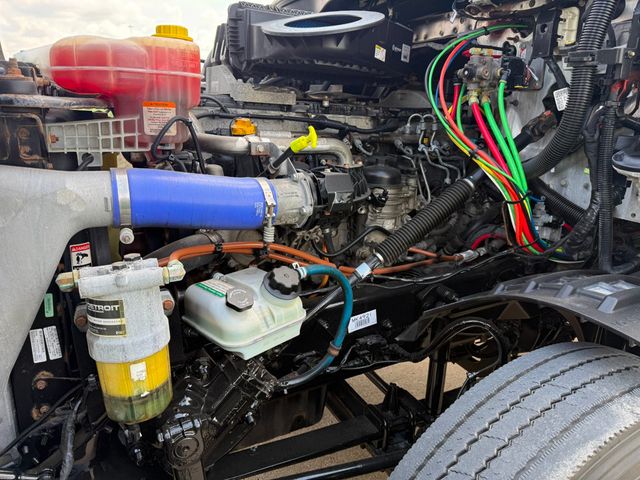 2021 Freightliner Cascadia PT12064ST - 23019157 - 6