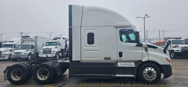 2021 Freightliner Cascadia 116  - 22993605 - 3