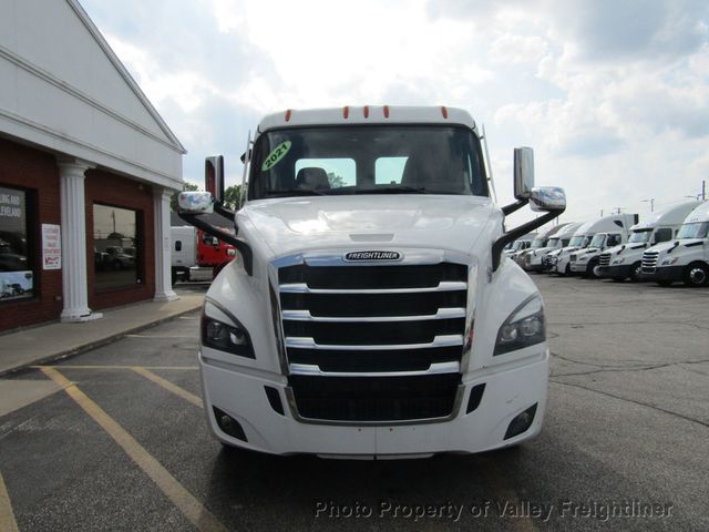 2021 Freightliner CASCADIA 116 DAYCAB - 22777152 - 1