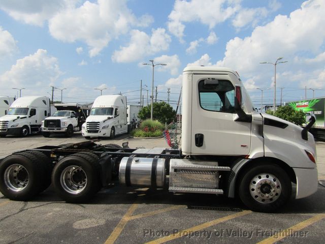 2021 Freightliner CASCADIA 116 DAYCAB - 22777152 - 2