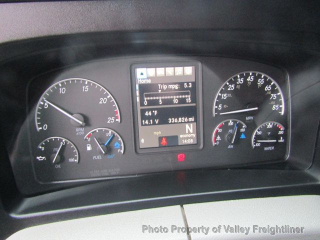 2021 Freightliner Cascadia 126  - 22930210 - 18