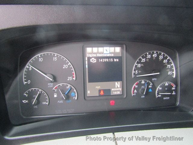 2021 Freightliner Cascadia 126  - 22930210 - 19