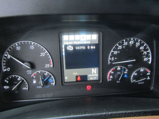 2021 Freightliner Cascadia 126  - 22951842 - 12