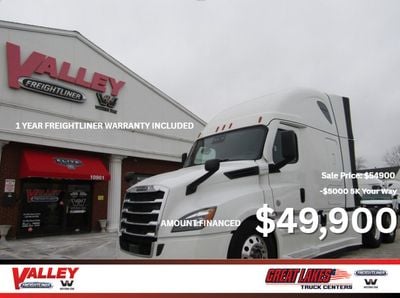 2021 Freightliner Cascadia 126