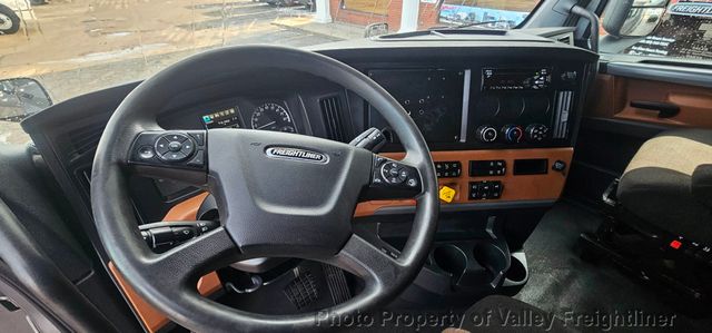 2021 Freightliner Cascadia 126  - 22971251 - 12