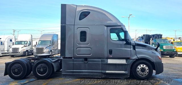 2021 Freightliner Cascadia 126  - 22971270 - 4
