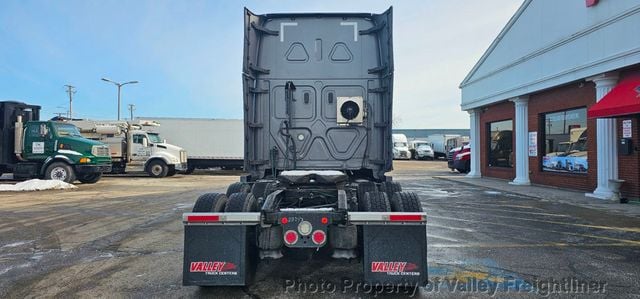 2021 Freightliner Cascadia 126  - 22971270 - 6