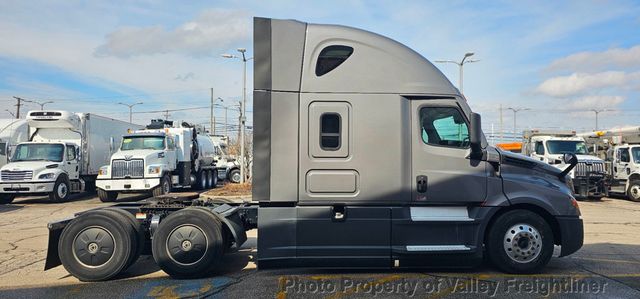 2021 Freightliner Cascadia 126  - 22994761 - 2
