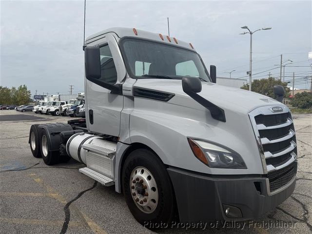 2021 Freightliner Cascadia 126  - 23091433 - 2