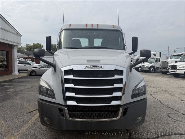 2021 Freightliner Cascadia 126  - 23091433 - 3