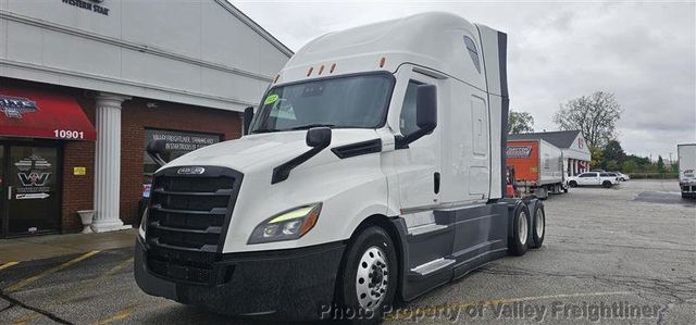 2021 Freightliner Cascadia 126  - 23096133 - 1
