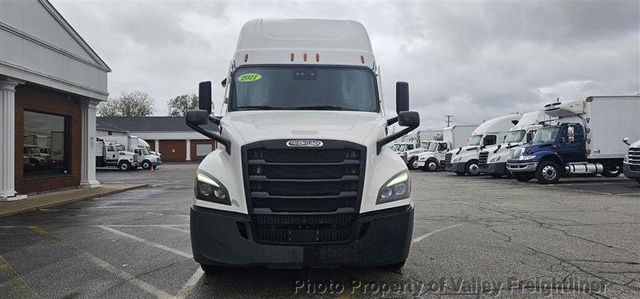 2021 Freightliner Cascadia 126  - 23096133 - 2