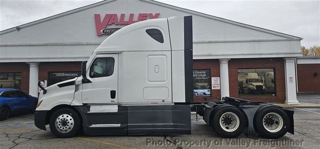 2021 Freightliner Cascadia 126  - 23096133 - 5