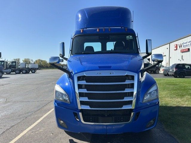 2021 Freightliner PT126DC 2021 FREIGHTLINER DAY CAB - 23094534 - 1