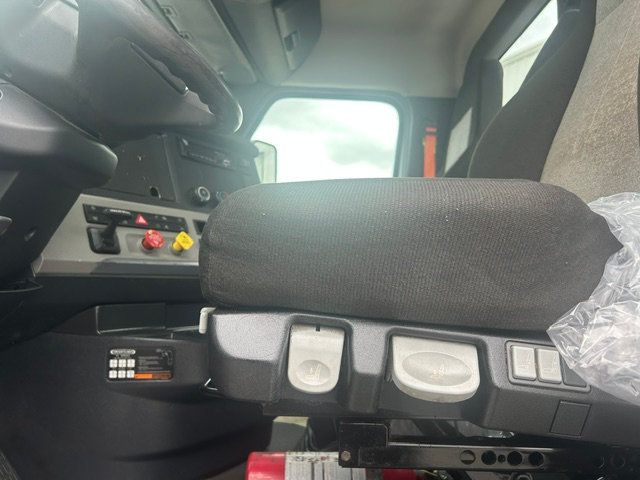 2021 Freightliner PT126DC 2021 FREIGHTLINER DAY CAB - 23027463 - 13