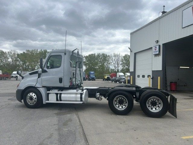 2021 Freightliner PT126DC 2021 FREIGHTLINER DAY CAB - 23027463 - 7