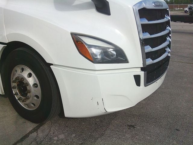 2021 Freightliner PT126SLP 2021 FREIGHTLINER CASCADIA SLEEPER - 22887101 - 3
