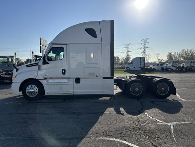 2021 Freightliner PT126SLP 2021 FREIGHTLINER CASCADIA SLEEPER - 23095125 - 6