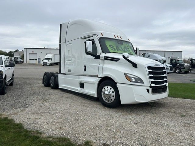 2021 Freightliner PT126SLP 2021 FREIGHTLINER CASCADIA SLEEPER - 23095542 - 1