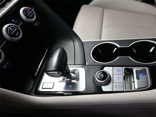 2021 Genesis G70 2.0T photo 22