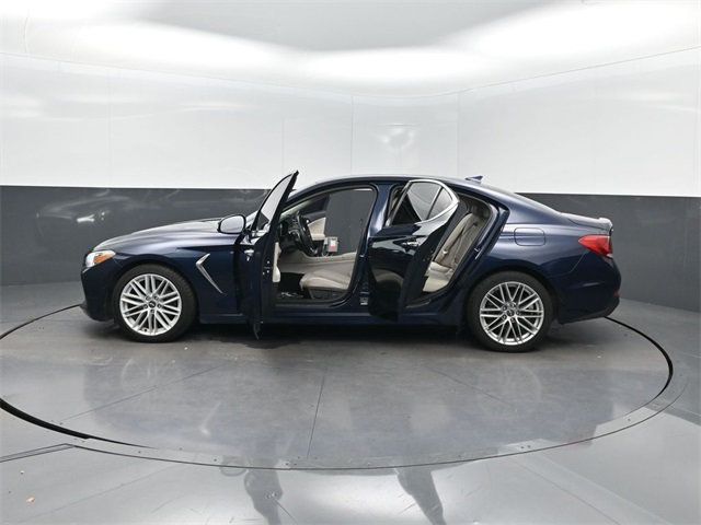 2021 Genesis G70 2.0T photo 37