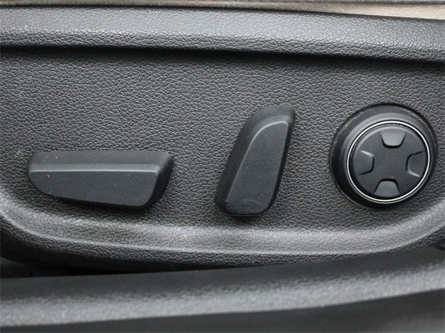 2021 Genesis G70 2.0T photo 7