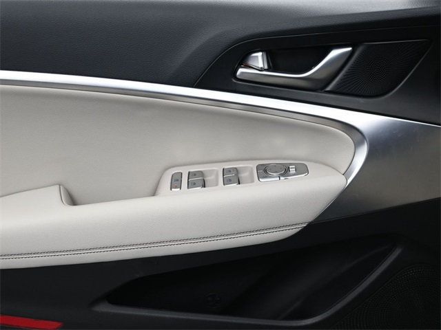 2021 Genesis G70 2.0T photo 8