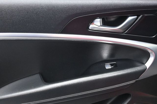 2021 Genesis G70 2.0T RWD - 23071737 - 12