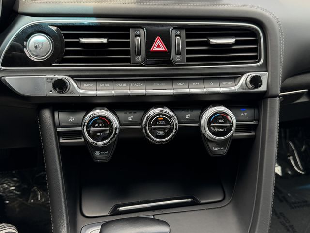 2021 Genesis G70 2.0T RWD - 23073918 - 19