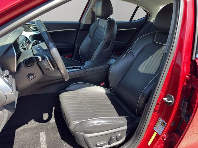 2021 Genesis G70 2.0T Sedan 4D - 22996153 - 17