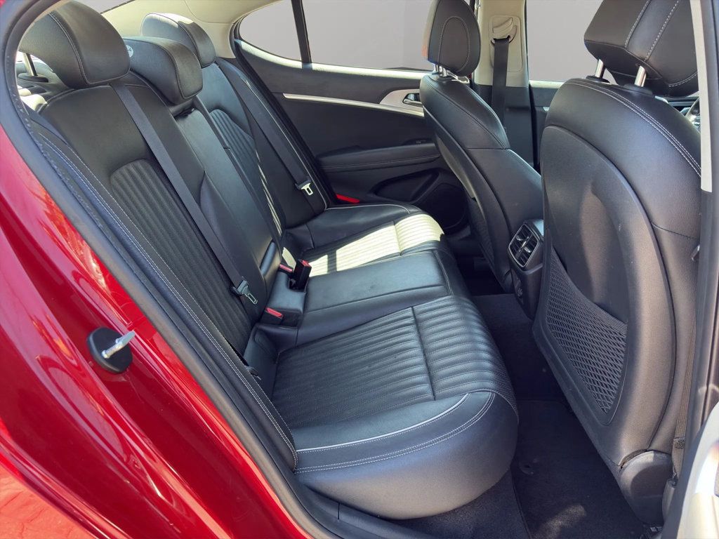 2021 Genesis G70 2.0T Sedan 4D - 22996153 - 20