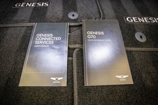 2021 Genesis G70 3.3T AWD - 22974264 - 40