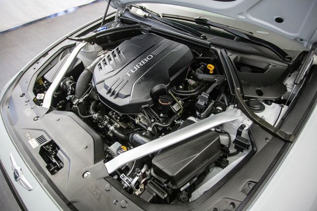 2021 Genesis G70 3.3T AWD - 22974264 - 46