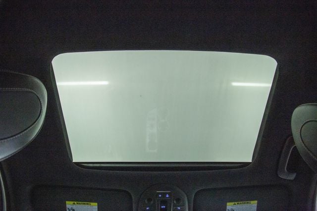 2021 Genesis G70 3.3T AWD - 22974264 - 54