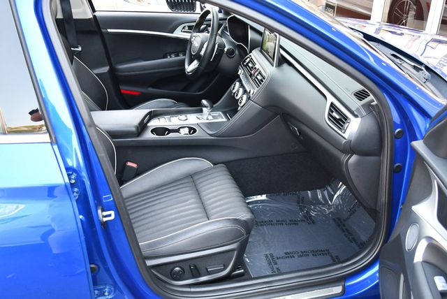 2021 Genesis G70 3.3T RWD Sedan W/Navigation & Blind Spot Assist - 23003298 - 17