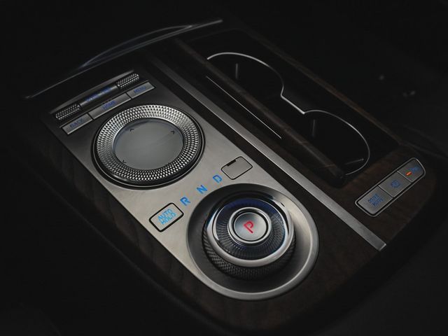 2021 Genesis G80 2.5T - 22870990 - 29