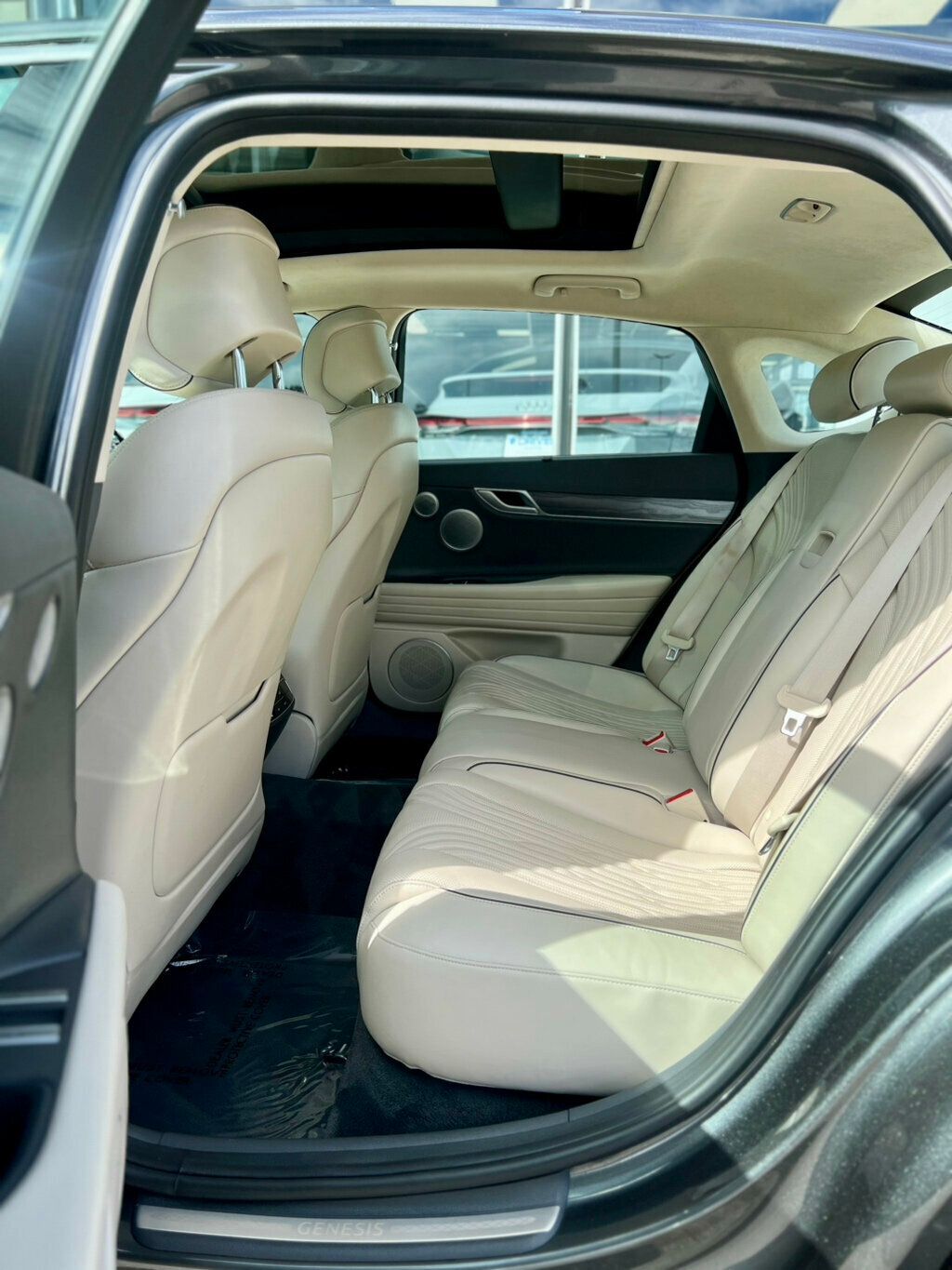 2021 Genesis G80 3.5T Prestige photo 15