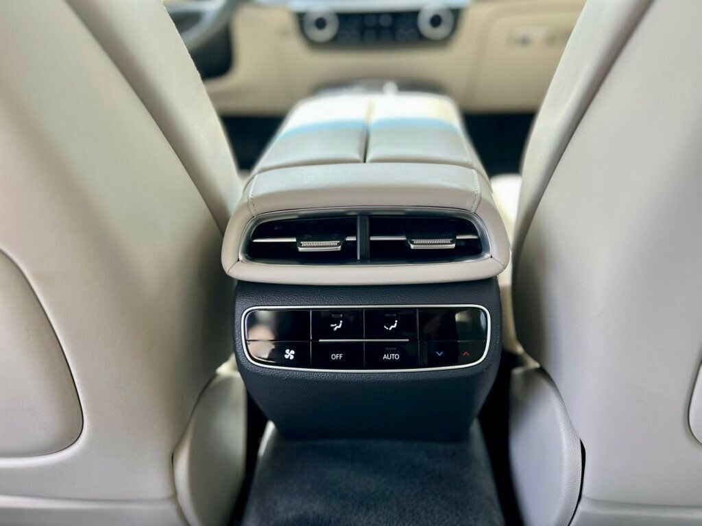 2021 Genesis G80 3.5T Prestige photo 16