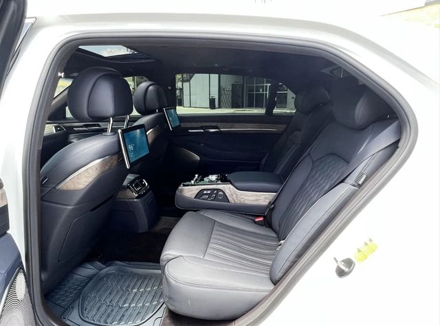 2021 Genesis G90 5.0L Ultimate RWD - 22938487 - 28