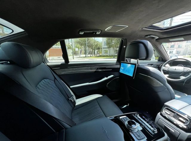 2021 Genesis G90 5.0L Ultimate RWD - 22938487 - 40