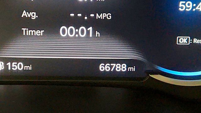 2021 Genesis GV80 2.5T with Prestige & Advanced Packages - 23005614 - 15