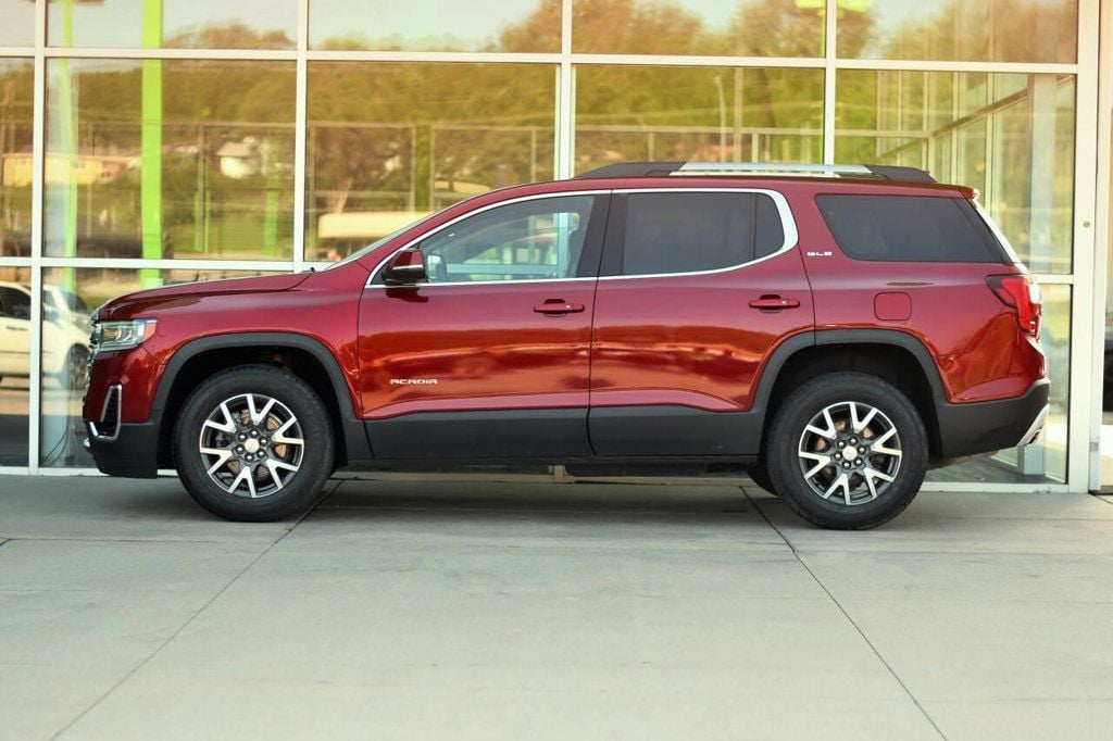 2021 Gmc Acadia SLE photo 4