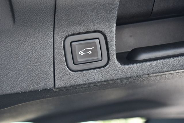 2021 GMC Acadia FWD 4 Door Denali SUV W/Technology Package - 23053727 - 17