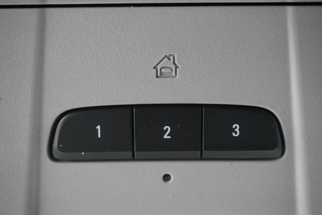 2021 GMC Acadia FWD 4dr SLT - 22994923 - 23