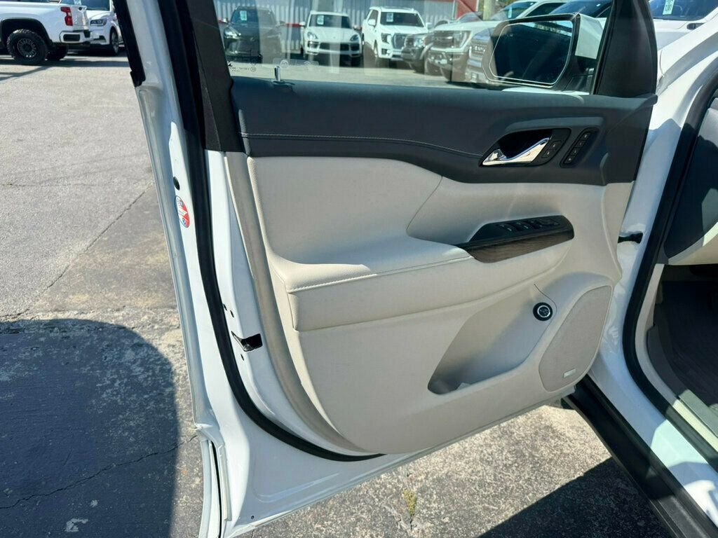 2021 Gmc Acadia Denali photo 2